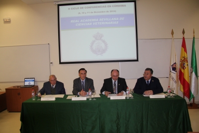 El Rectorado acoge el II Ciclo de conferencias de la Real Academia Sevilllana de Ciencias Veterinarias