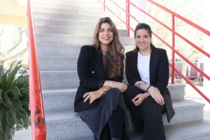 Las investigadoras Noemí Toledano y Carmen Viejo