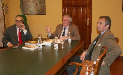 Antonio Urquzar gana el premio 'Leocadio Martn Mingorance'