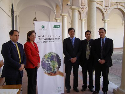 Clausura de la primera edicin del Mster de Comercio Exterior de la UCO